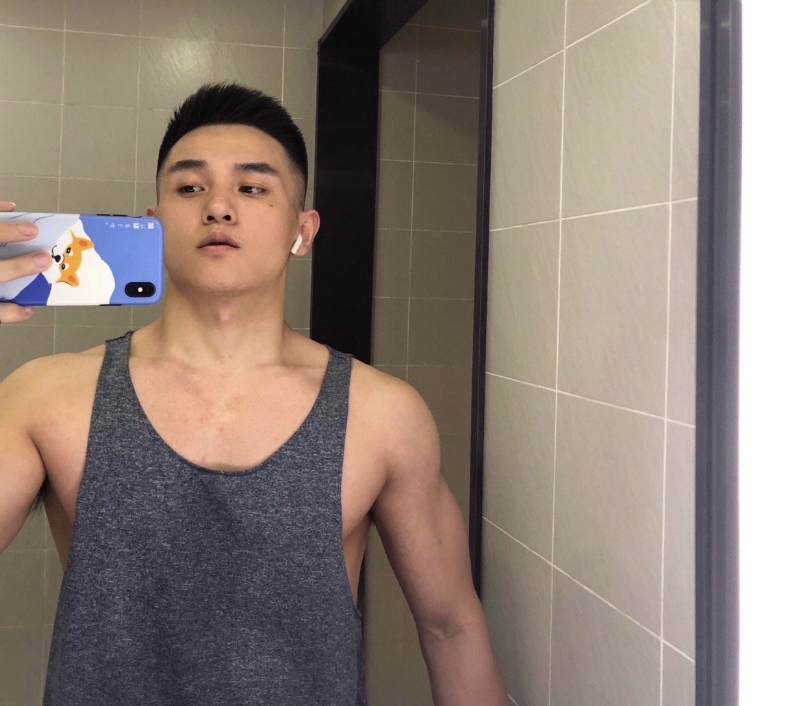 李文亮的第一张照片--新北中老年相亲网