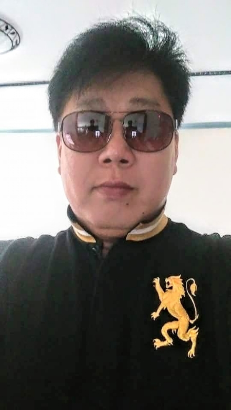 含笑半步癲的第一张照片--新北中老年相亲网