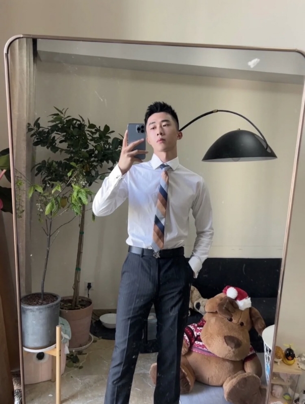 张浩的第一张照片--新北中老年相亲网