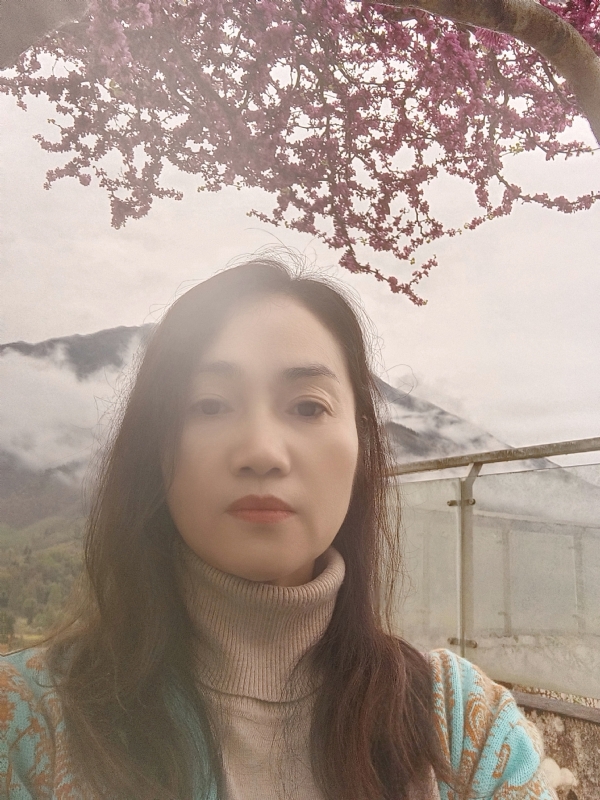 悠然磬歆的第二张照片--新北中老年相亲网