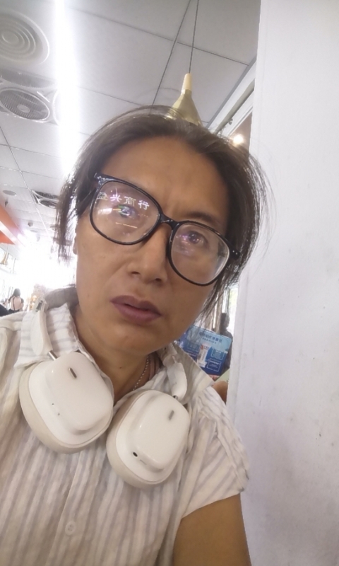 冬天的蔷薇的第三张照片--新北中老年相亲网